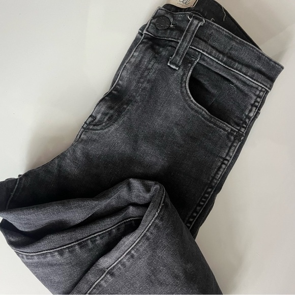 Madewell • 10” High Riser Skinny Jeans Washed Black - Picture 4 of 7